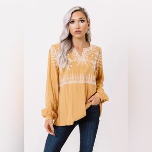 NWOT Impressions Embroidered Blouse